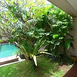 Villa Alitura 6Br Seminyak