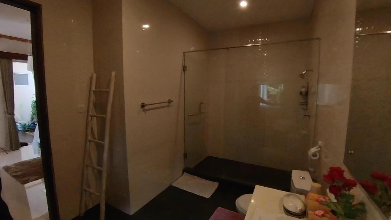 Alitura 6br * Seminyak (Bali)